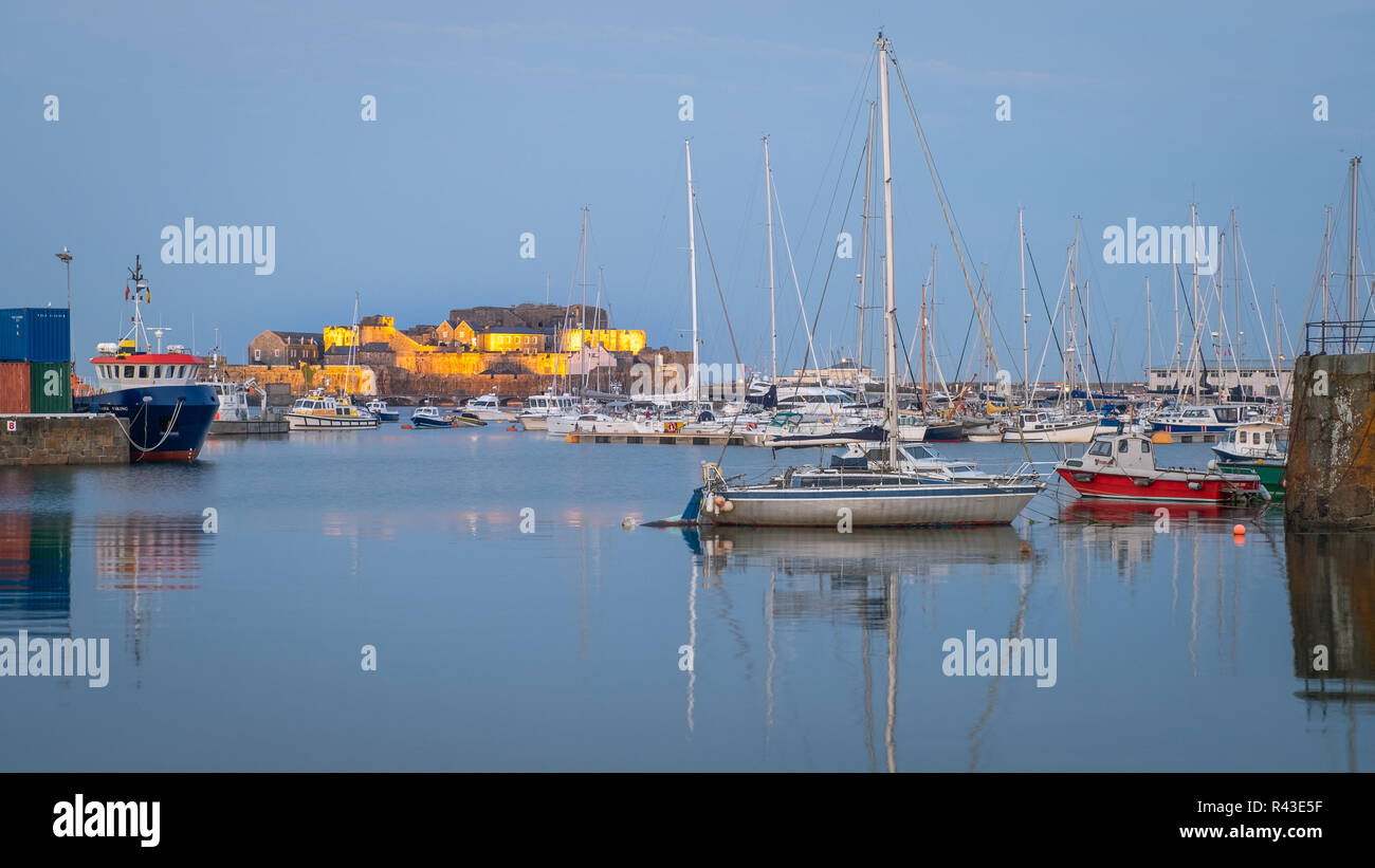 St Peter Port Harbour Foto Stock