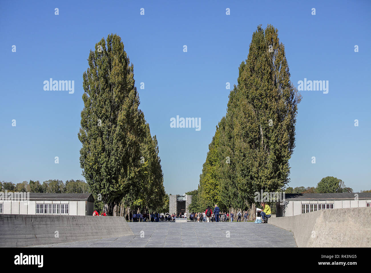 Entro il limite del campo di concentramento di Dachau in Germania, visto qui è la Chiesa cattolica dell'agonia mortale di Cristo. Foto Stock