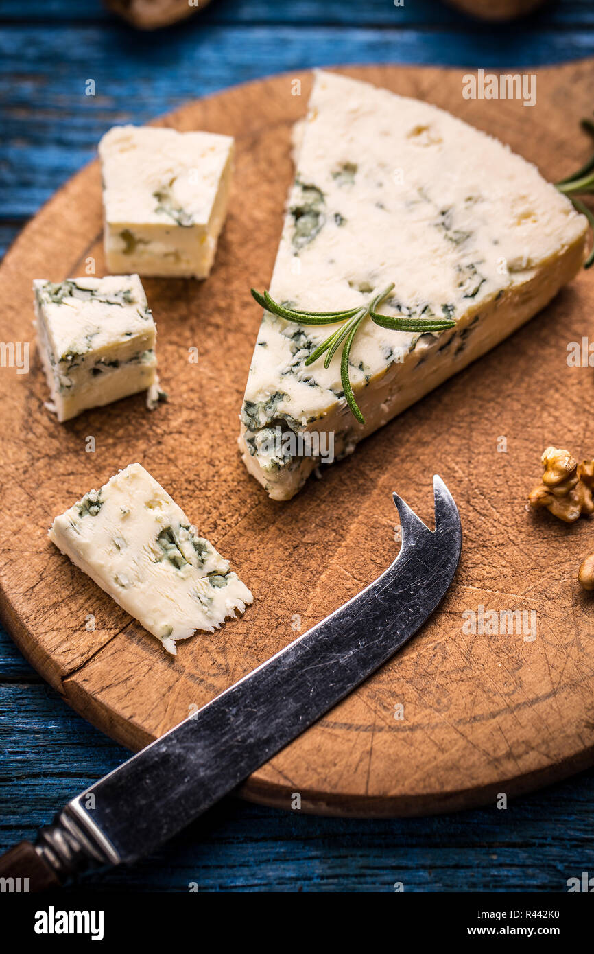 Formaggio con stampo Foto Stock