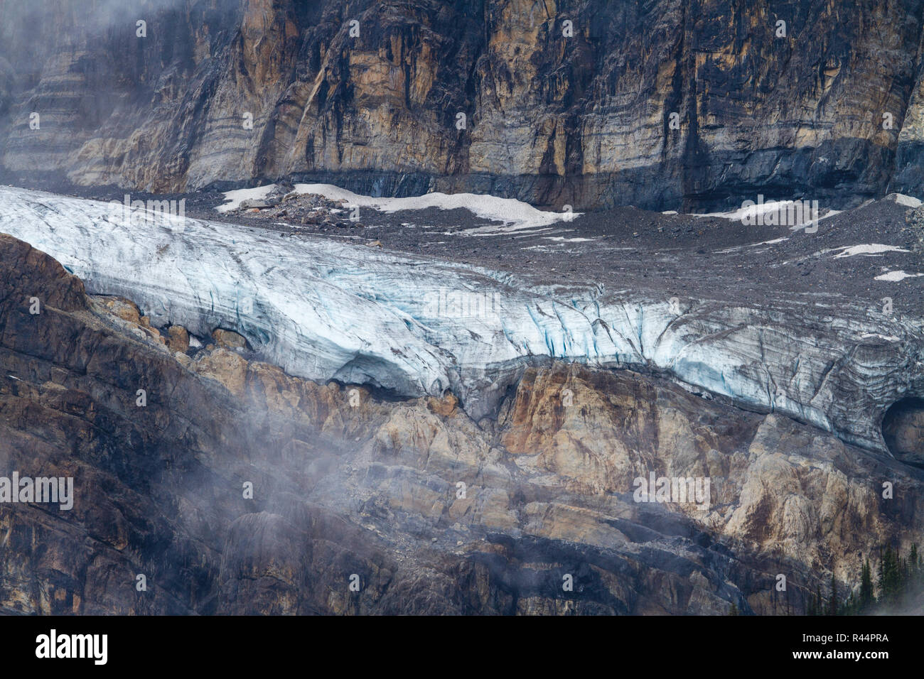 I Corvi piedi ghiacciaio delle Montagne Rocciose Canadesi Foto Stock
