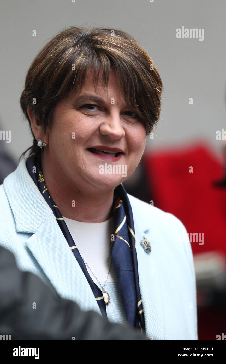 Londra, UK, 25 Nov 2018. Arlene Foster visto presso la BBC studios di Andrew Marr Show Credito: WFPA/Alamy Live News Foto Stock