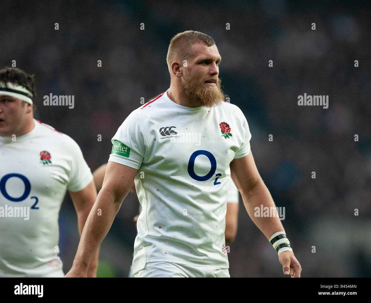 Twickenham, Regno Unito. Il 24 novembre 2018. Brad scudi di Inghilterra durante il Quilter International partita di rugby tra Inghilterra e Australia. Andrew Taylor/Alamy Live News Foto Stock