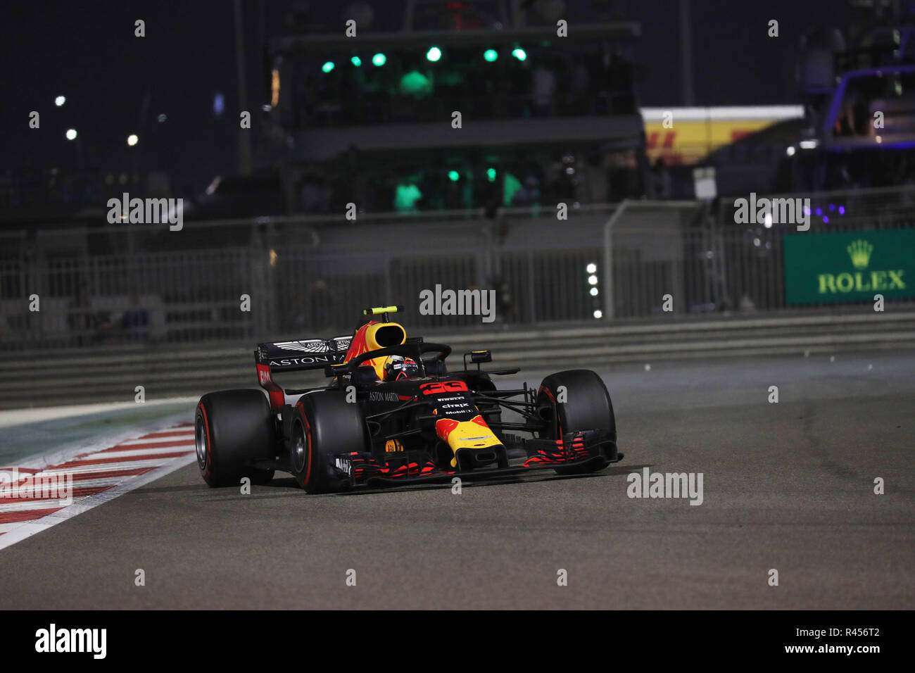 Abu Dhabi, Emirati arabi uniti, 25 novembre 2018.Sport Gran premio di Formula Uno di Abu Dhabi 2018 nel pic: Max Verstappen (NED) Red Bull Racing RB14 Credito: LaPresse/Alamy Live News Foto Stock