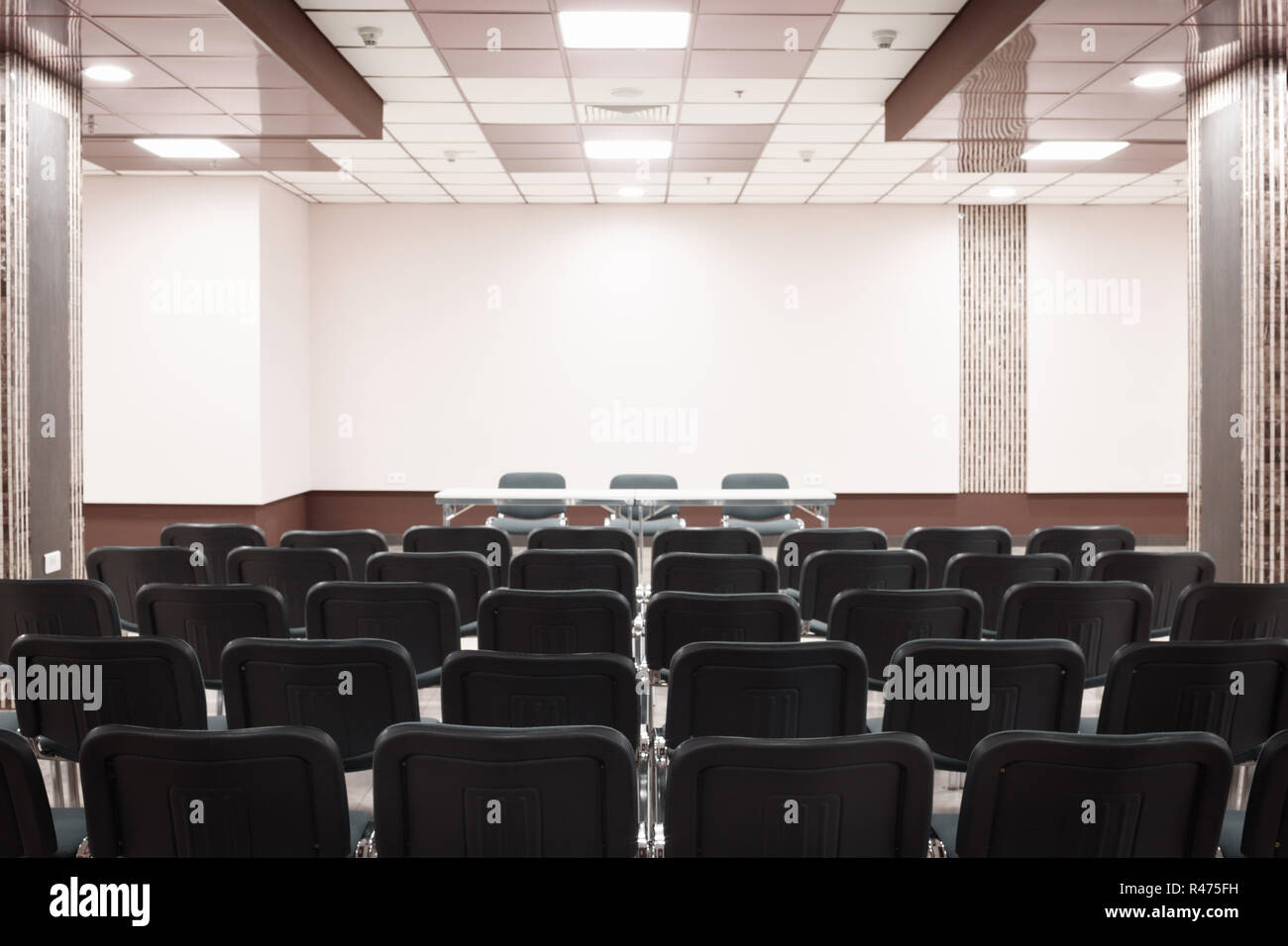 Presentazione vuota camera pronta per sale riunioni Foto Stock