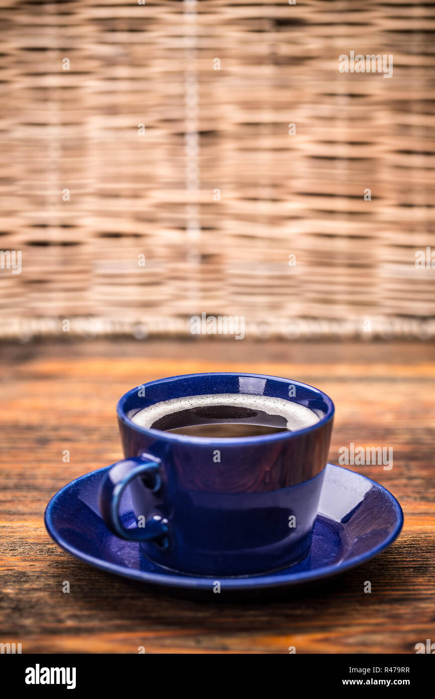 Tazza di caffè blu Foto Stock
