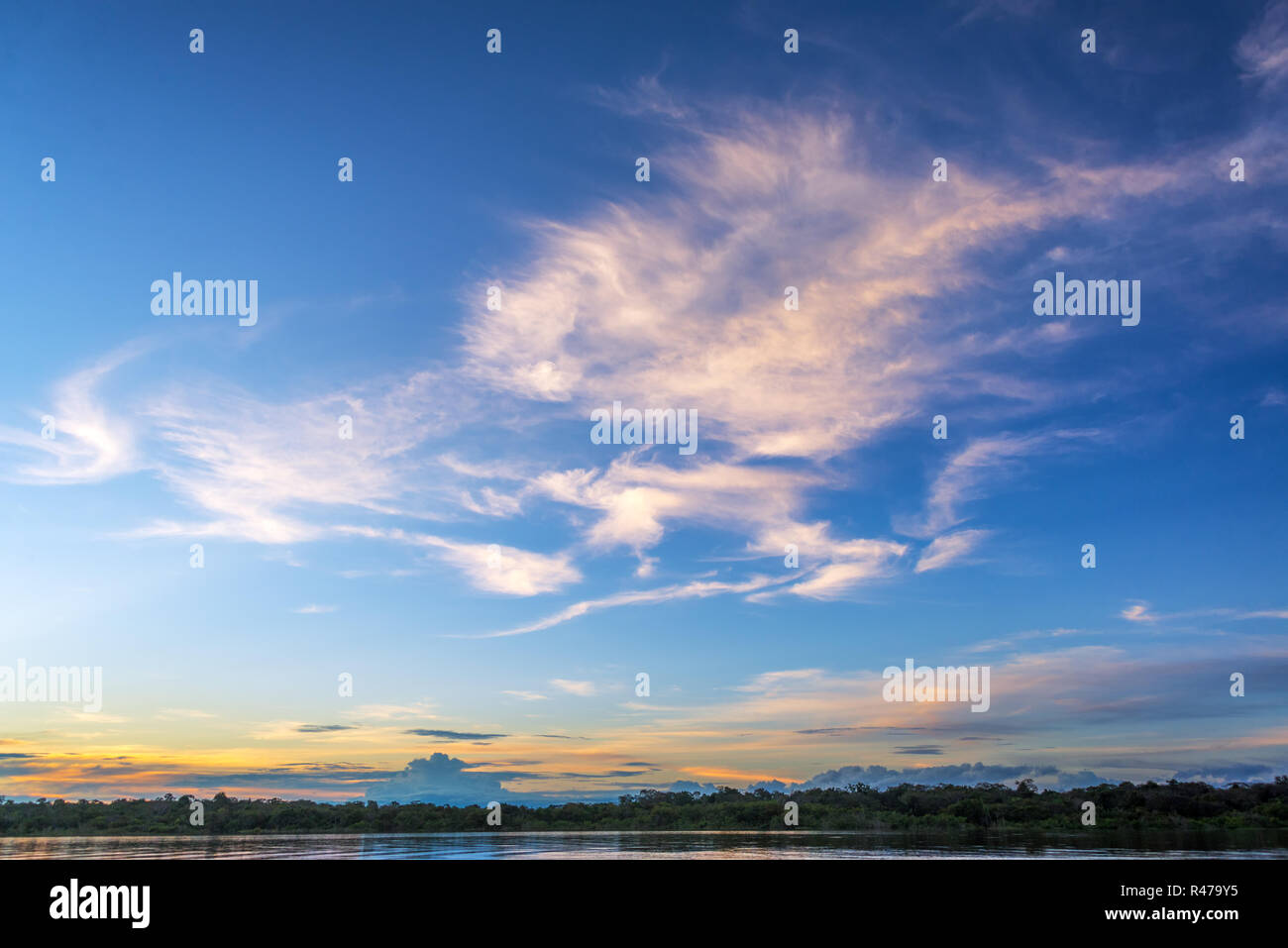 Tramonto spettacolare Sky Foto Stock