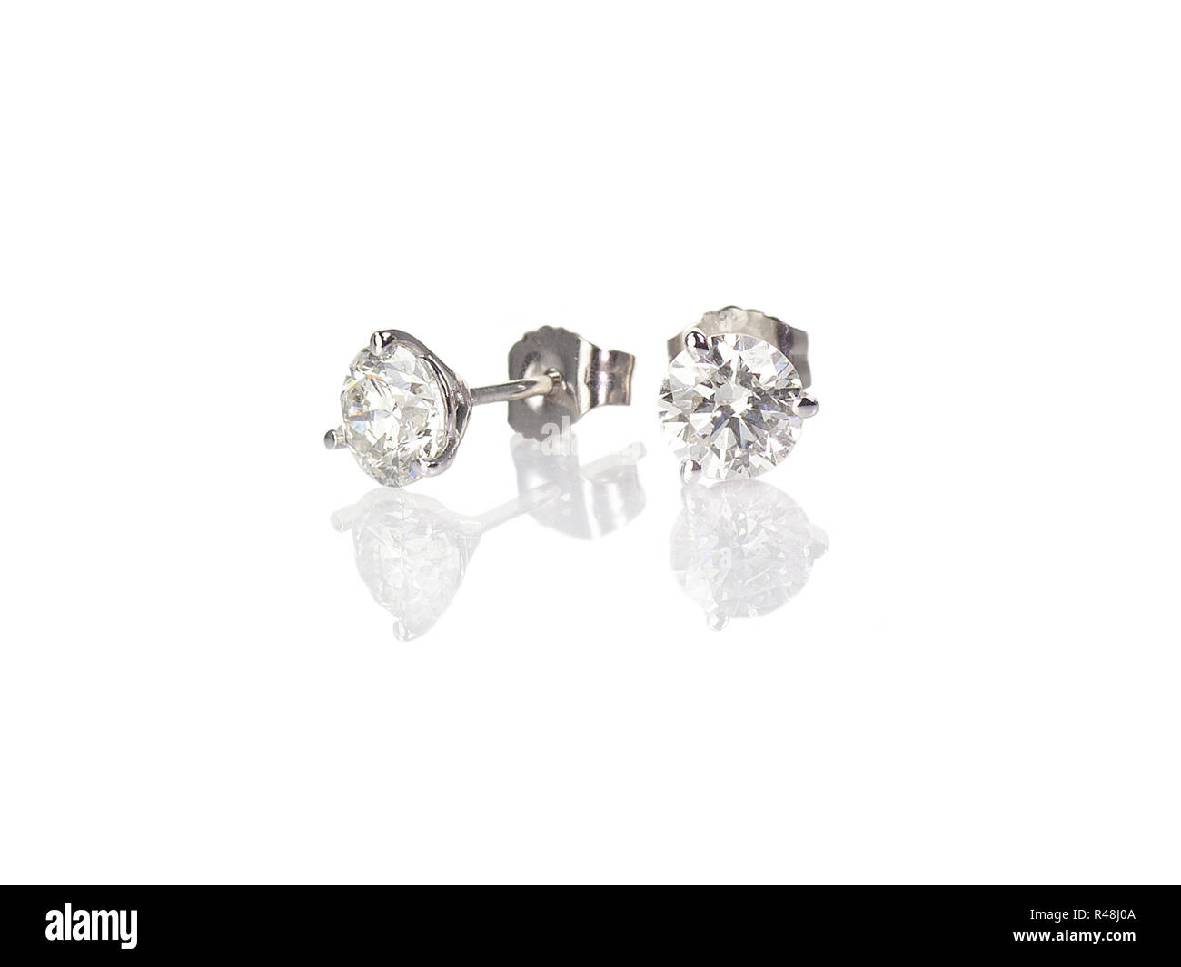 Prigioniero di diamante gioielli brillante rotondo trafitto orecchini Foto Stock