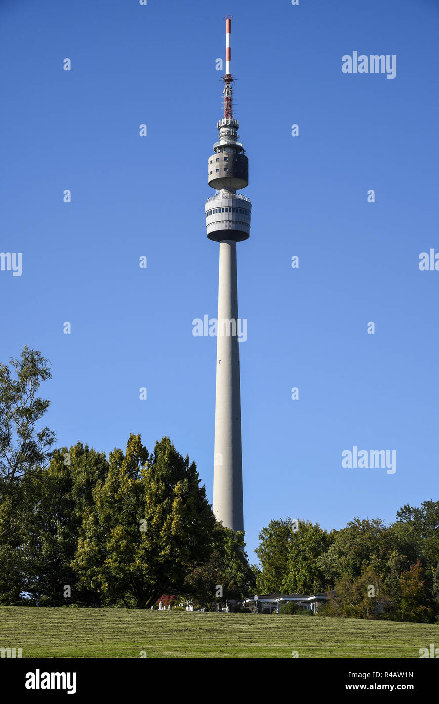Florian tower, Florianturm, la torre della televisione, pubblico park, municipale, Westfalenpark, Dortmund, distretto della Ruhr, Nord Reno-Westfalia, Germania Foto Stock