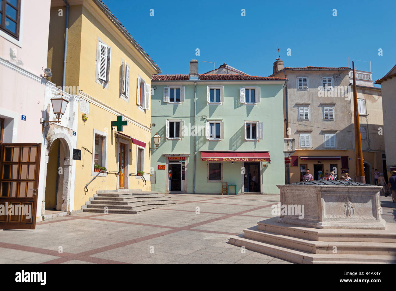 Market Place, Krk, Isola di Krk, baia di Kvarner, Croazia Foto Stock