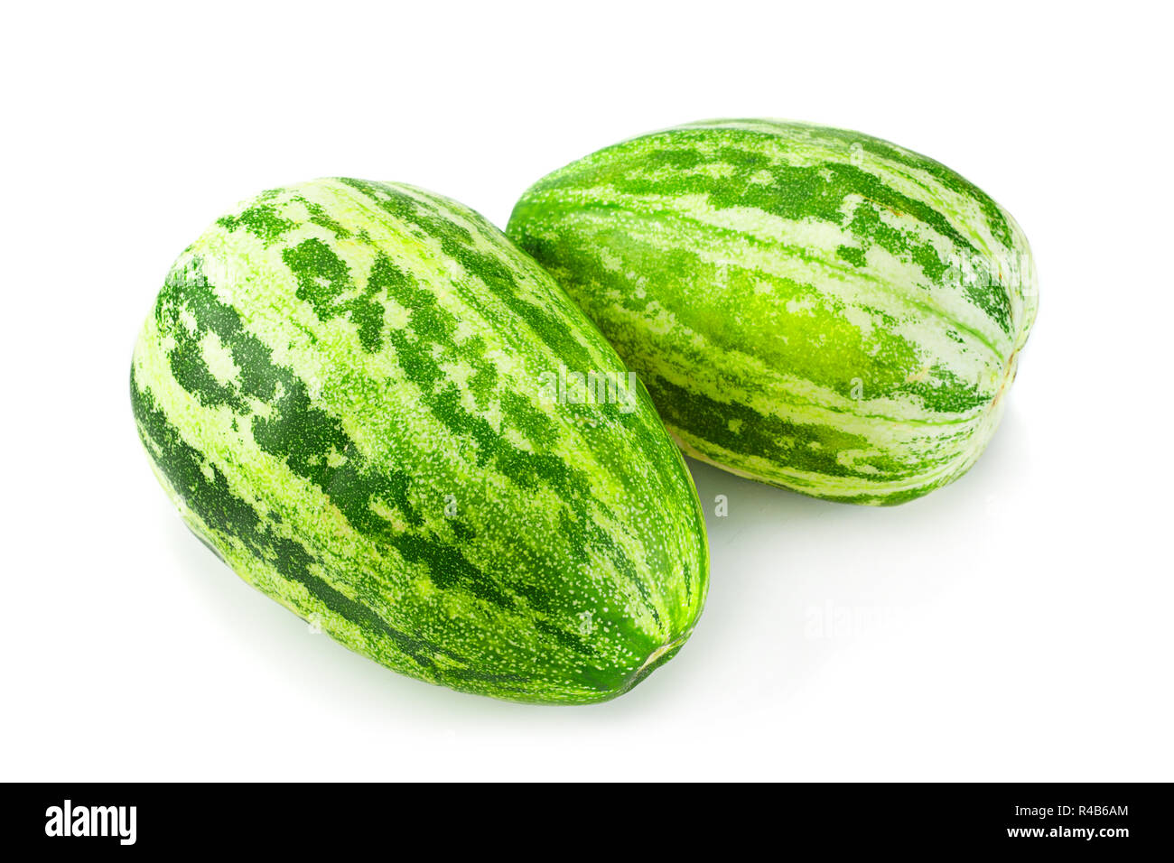 Melone frutto di cetriolo manduria solated su sfondo bianco Foto Stock