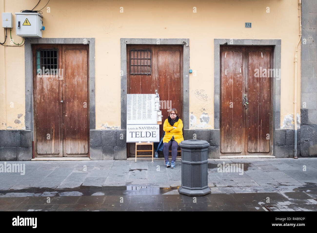 Un venditore di lotteria di Natale a Las Palmas de Gran Canaria, Spagna Foto Stock