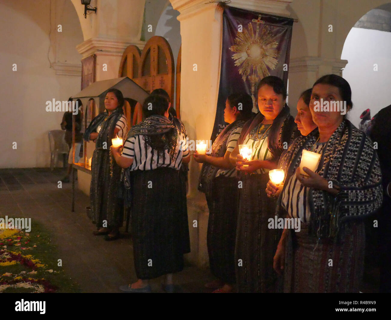 GUATEMALA concernenti le cerimonie per la beatificazione di Padre Francesco Stanley Rother Aplas, assassinato nel 1981, a Santiago de Atitlan. Foto Stock