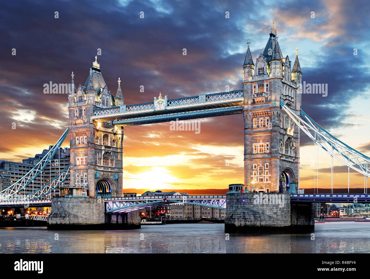 Londra - Tower Bridge, Regno Unito Foto Stock