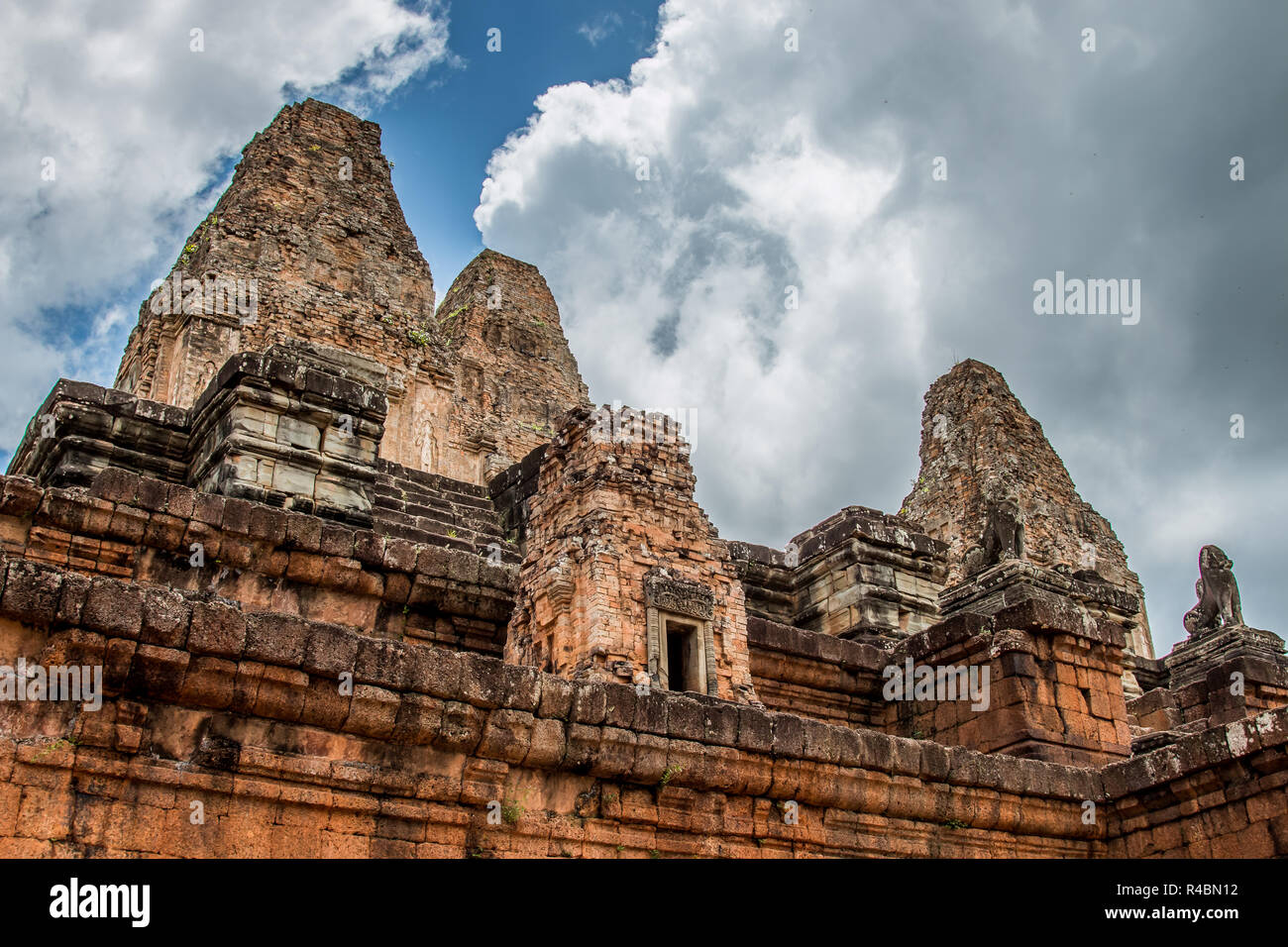 Pre Rup tempio nel Parco Archeologico di Angkor, vicino a Siem Reap, Cambogia Foto Stock