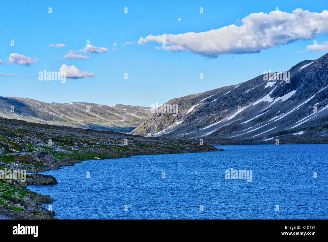 Norwegens schÃ¶ne Bergwelt Foto Stock