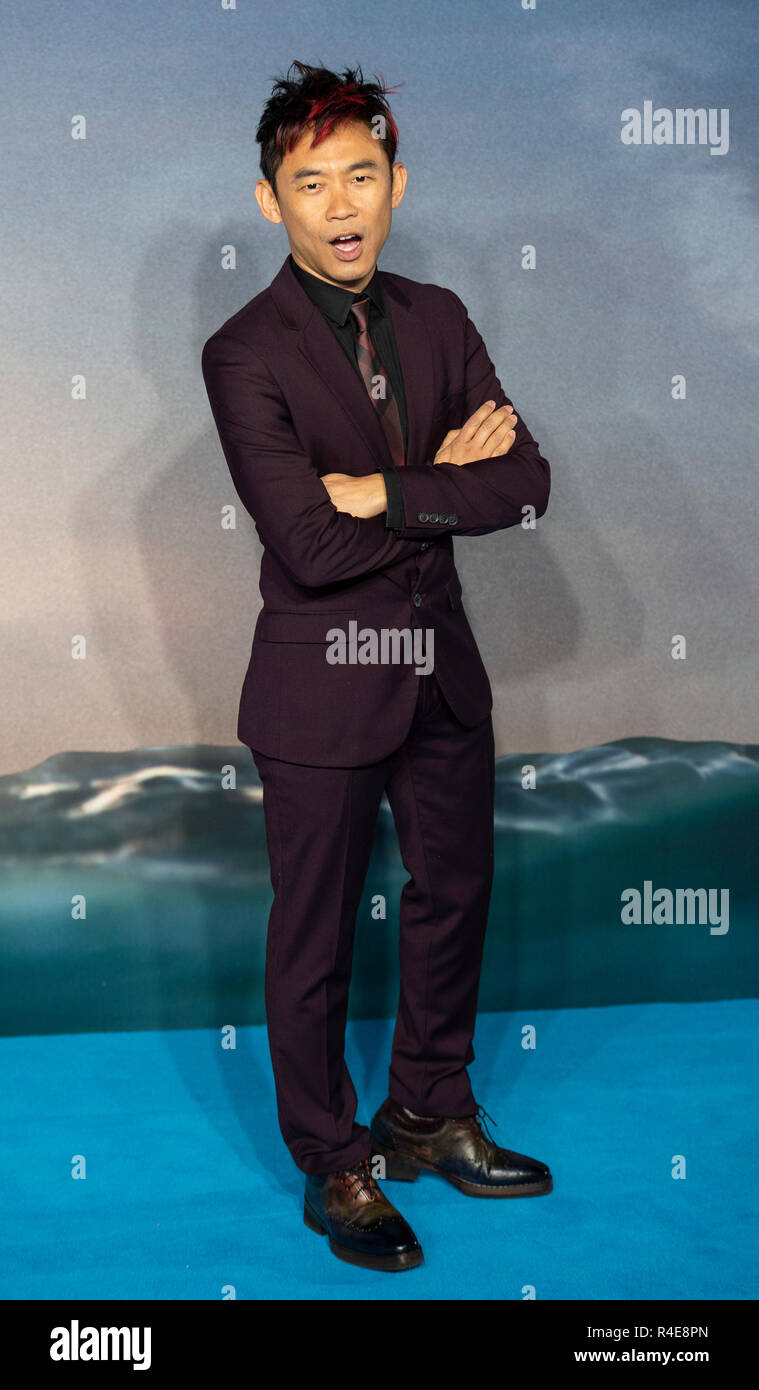 James Wan assiste la prima mondiale di "Aquaman' a Cineworld Leicester Square. Foto Stock