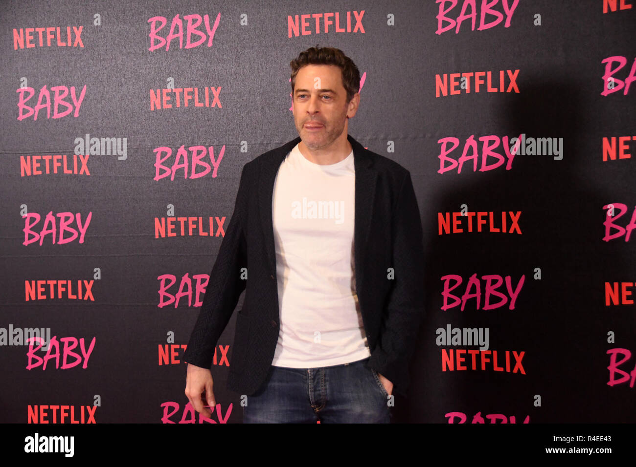 Roma 27 Nov 2018 - Cinema Giulio Cesare - Presentazione italiano originale serie Netflix 'Baby' Massimo Poggio nel ruolo di Arturo Credito: Giuseppe Andidero Credito: Giuseppe Andidero/Alamy Live News Foto Stock