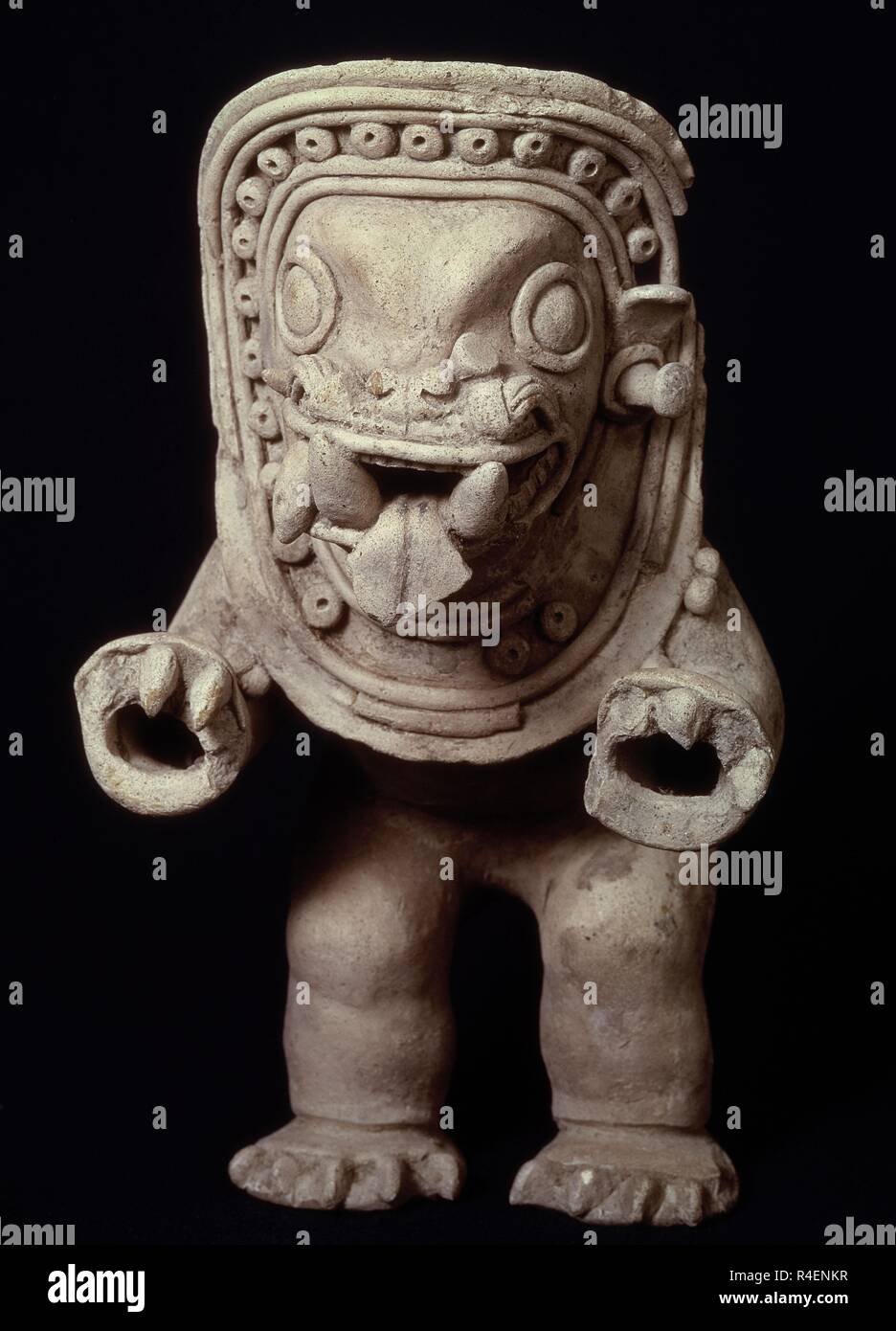 ESTATUILLA ANTROPOMORFA EN color terracotta. Posizione: Collezione privata. QUITO. ECUADOR. Foto Stock