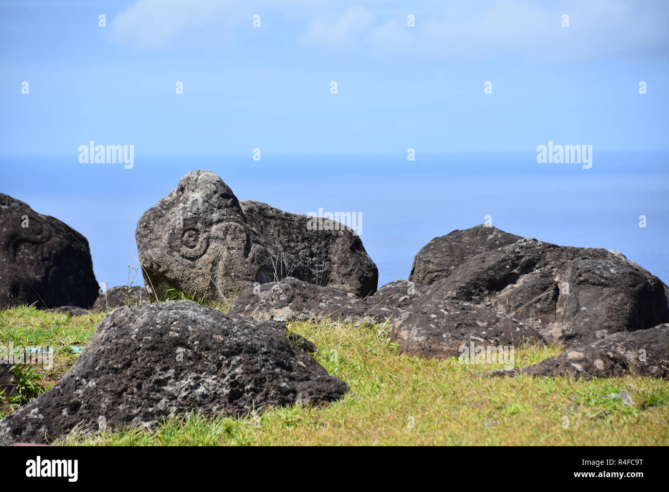 Petroglyph all isola di pasqua vicino Orongo Foto Stock