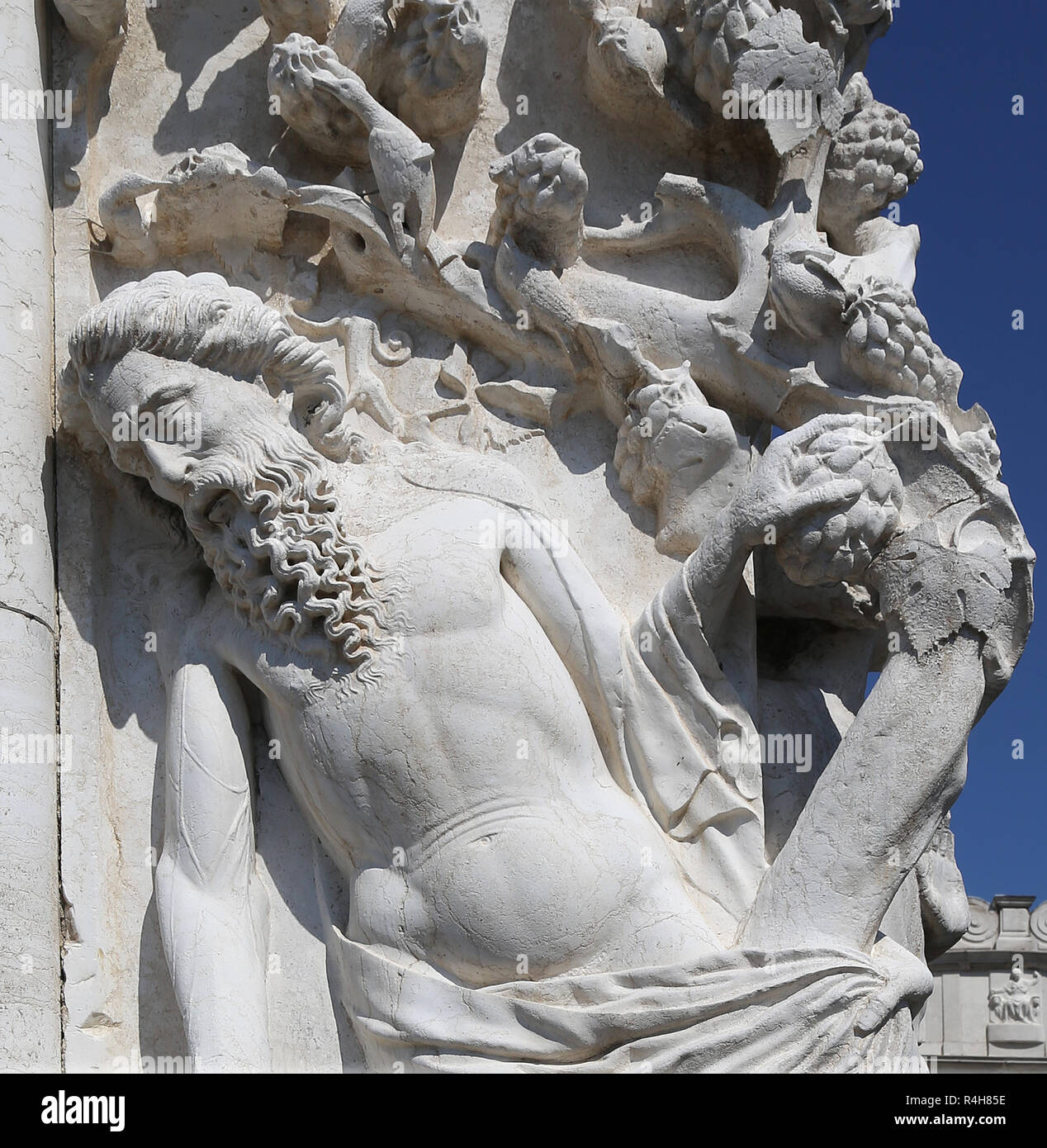 L'Italia. Venezia. Il Palazzo del Doge. Angolo. Il sollievo di drunken Noè. Xv secolo. Stile gotico veneziano. Dettaglio. Regione del Veneto. Foto Stock