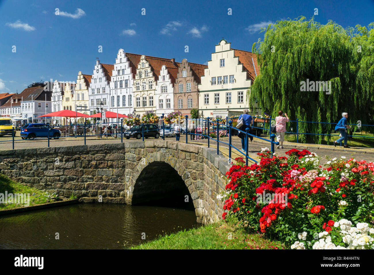 Nordfriesland, Friedrich's Town, Centro fossato e marketplace, Friedrichstadt, Mittelburggraben und Marktplatz Foto Stock