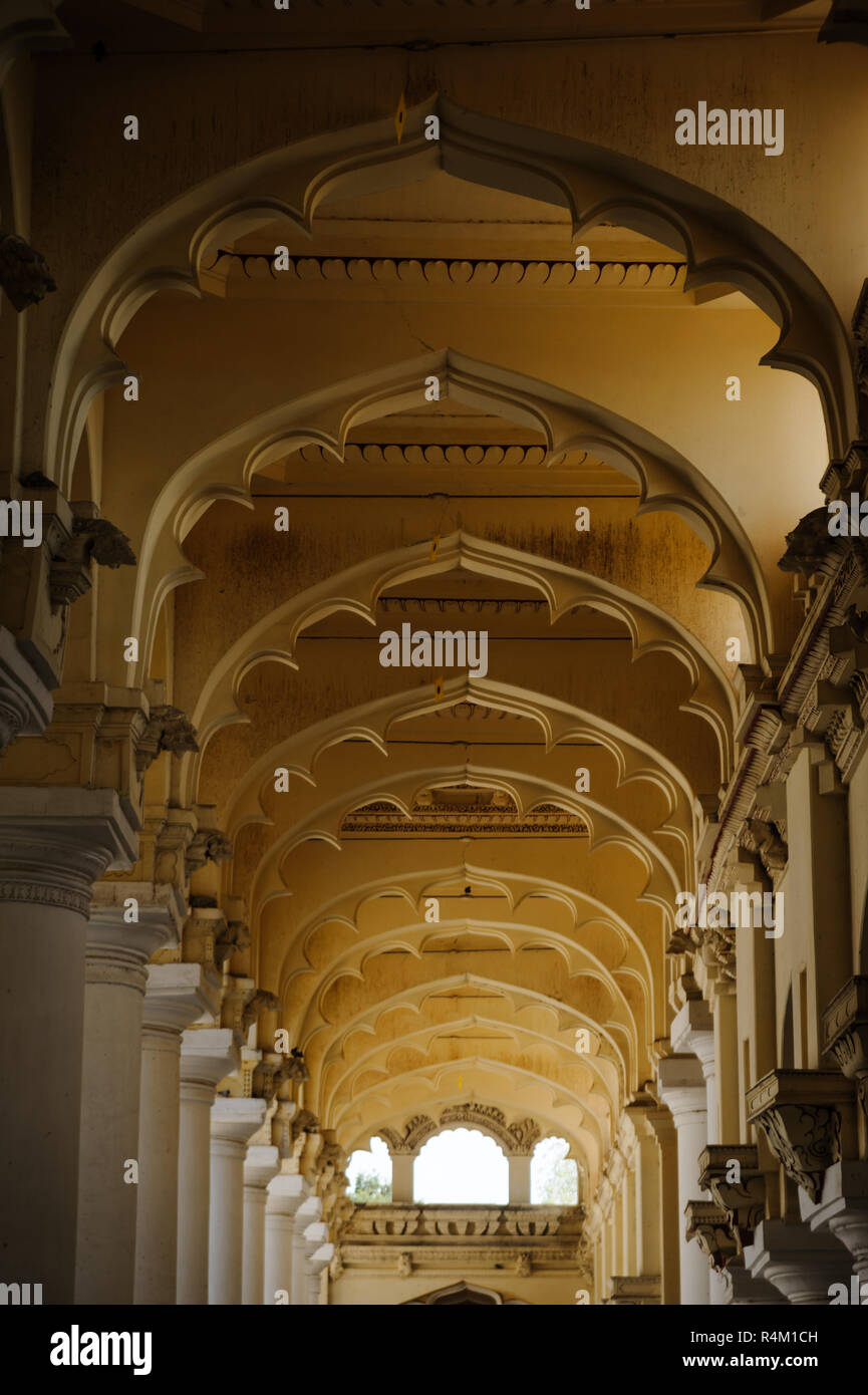 23 febbraio 2018 Madurai, India. Thirumalai Nayak Palace architettura indiana Foto Stock