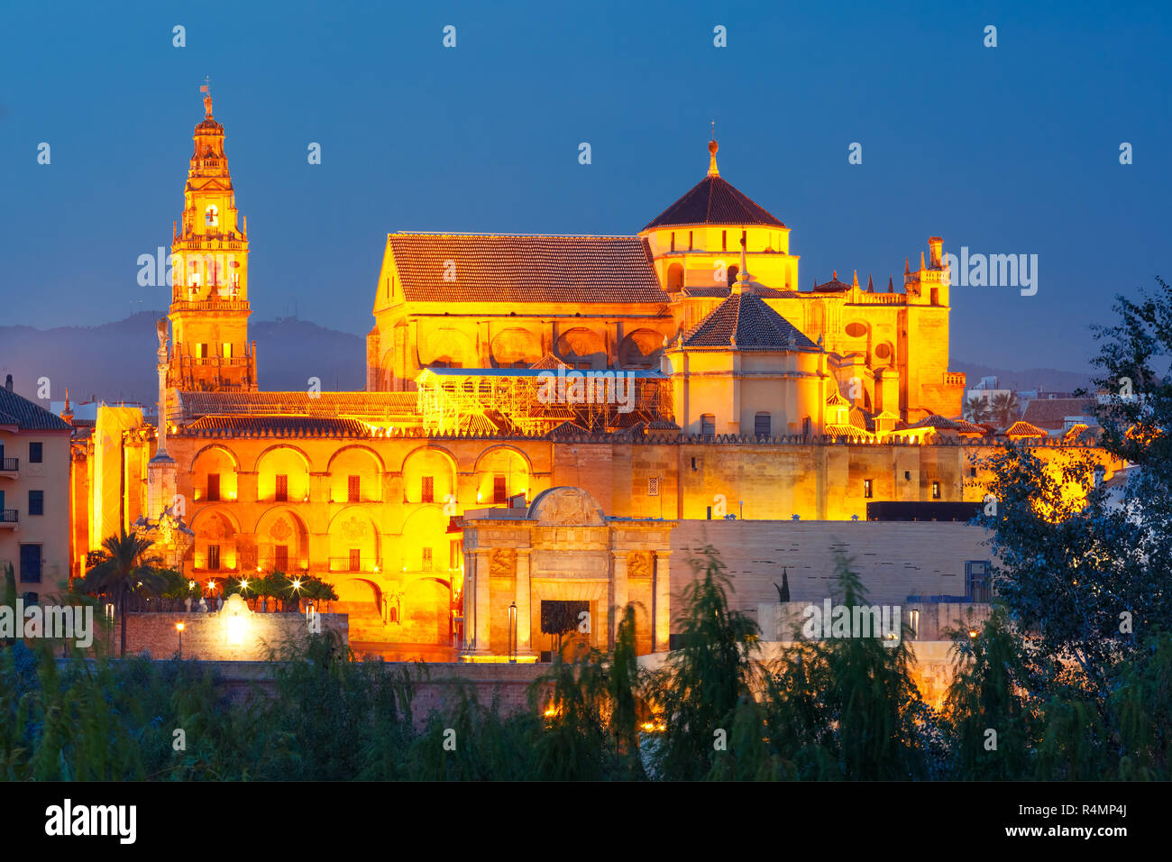 Accesa la Grande Moschea e Cattedrale Mezquita di Cordova, Spagna Foto Stock