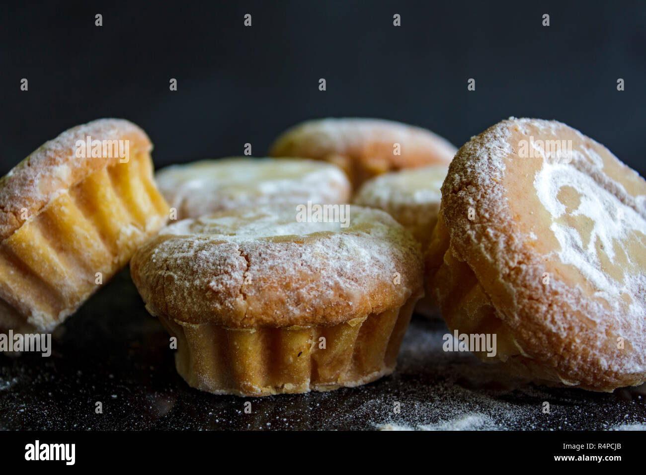 Cheesecake delle Azzorre di S. Miguel Island chiamato Queijadas da Vila Franca Foto Stock