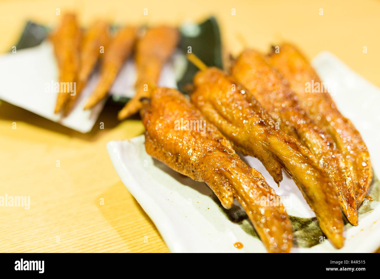 Pollo arrosto ala in ristorante Foto Stock