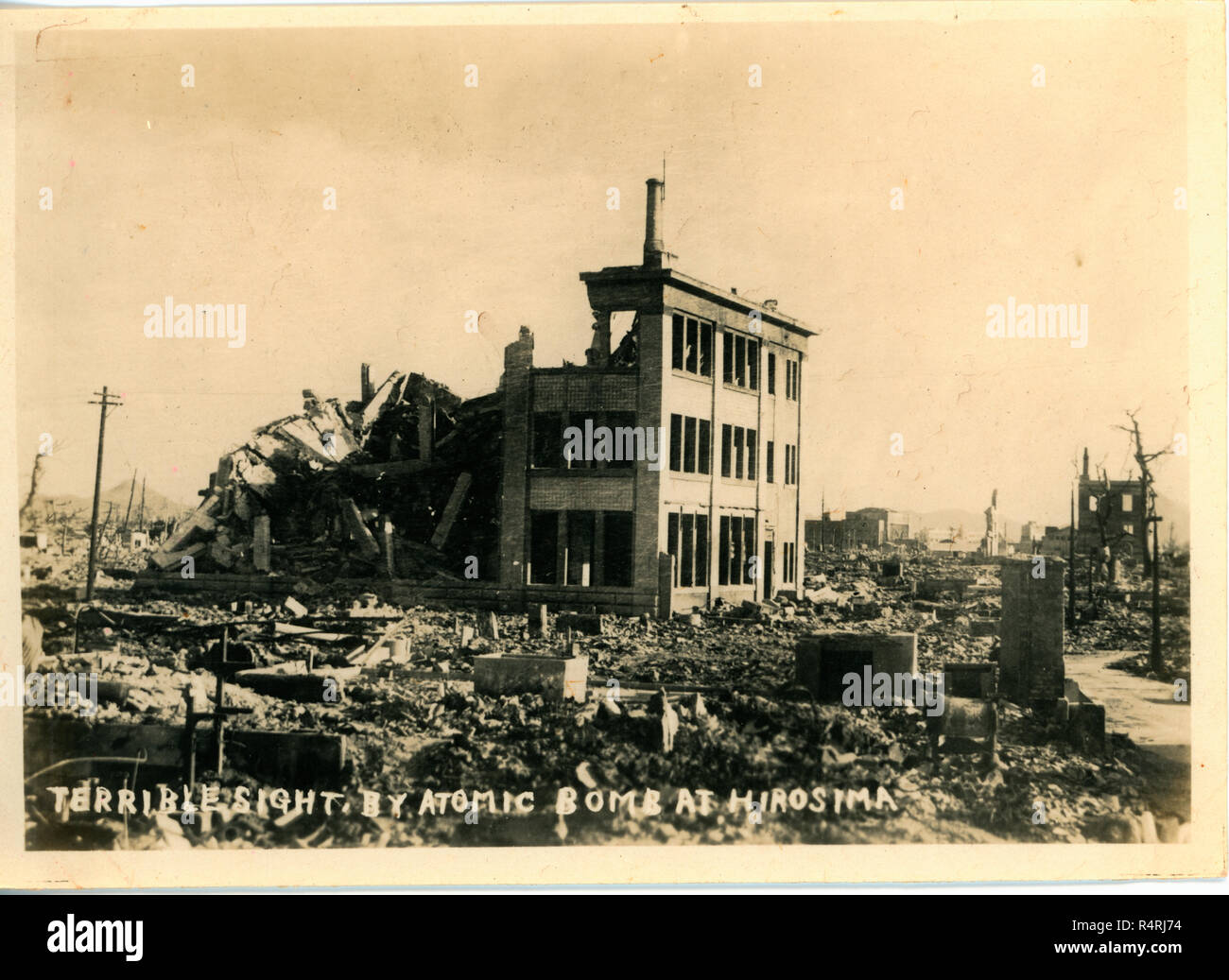 Rovine della città devastata dopo il bombardamento atomico, agosto 1945, Hiroshima, Giappone Foto Stock