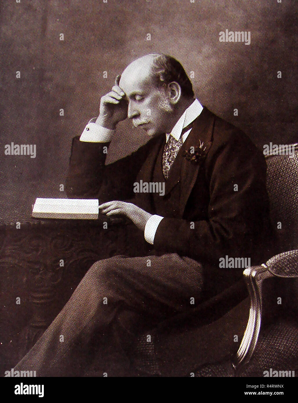 Un 1902 ritratto di Alfred de Rothchild ( Alfred Freiherr de Rothschild CVO - Comandante dell'Ordine Reale Vittoriano - 1842-1918) -filantropo, banchiere di spicco e alta inaugurale sceriffo della contea di Londra. Foto Stock
