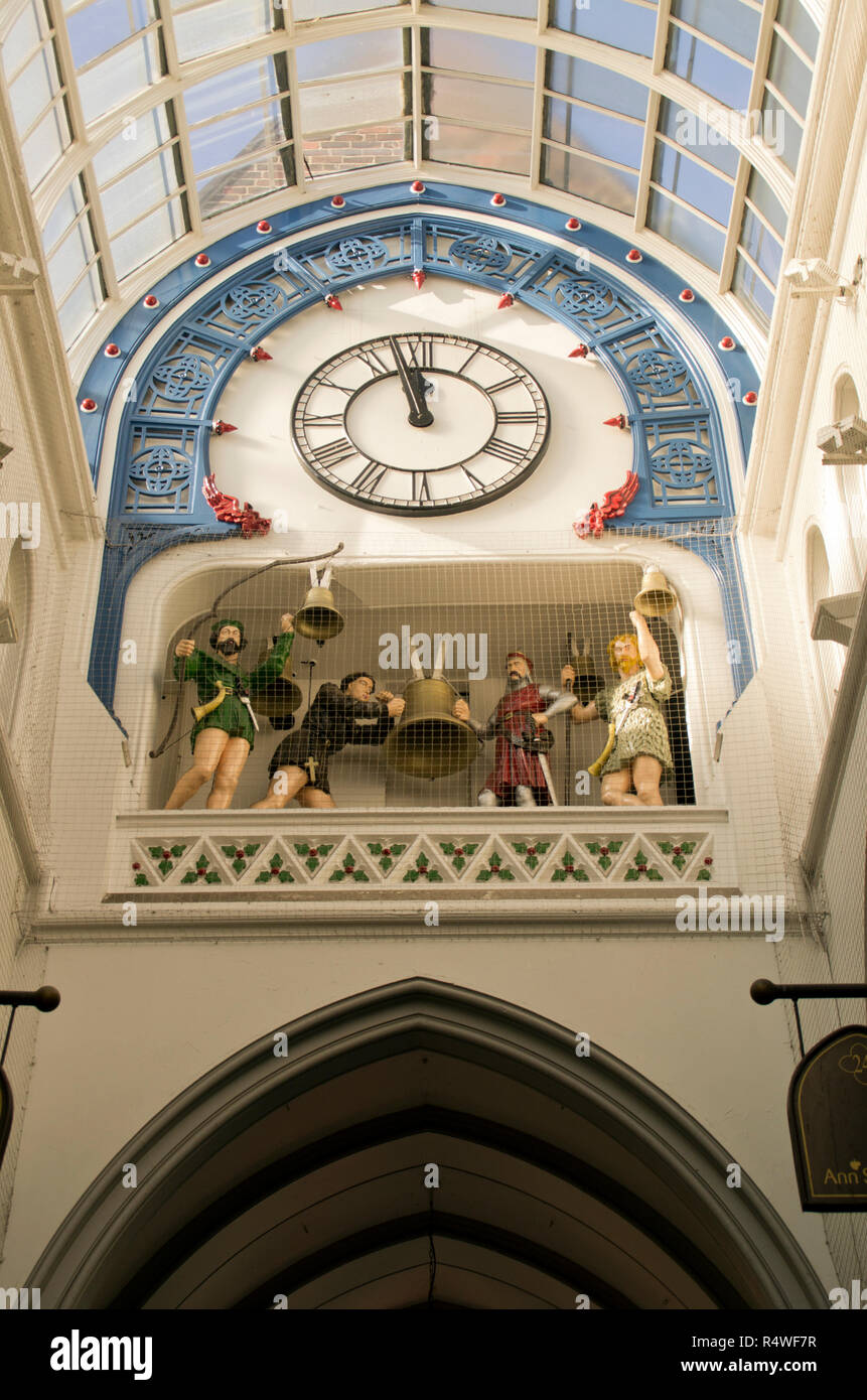 L'orologio animato, Thorntons Arcade Leeds Foto Stock