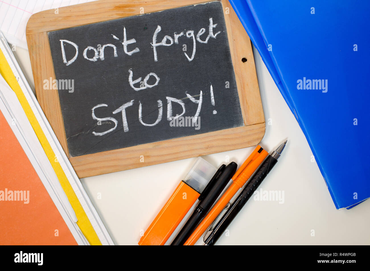 Promemoria dicendo non dimenticate di studio Foto Stock