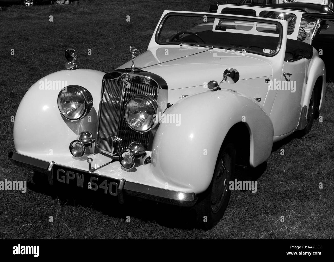 1947 Trionfo 1800 Roadster a Epping Ongar Ferrovia 2017 Veicolo Vintage Rally, North Weald Stazione, Essex, UK. Foto Stock