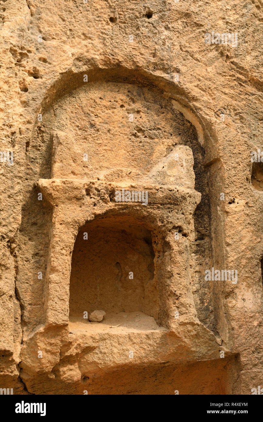 Camere funerarie sotterranee al Patrimonio Mondiale UNESCO sito delle Tombe dei Re, Paphos, Cipro Foto Stock