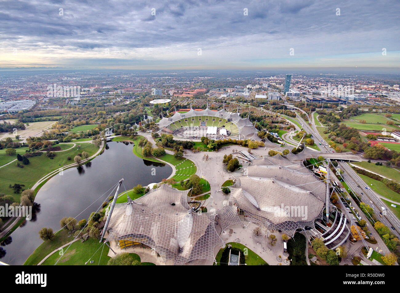 Monaco di Baviera Olympiapark dal televisore tover Foto Stock