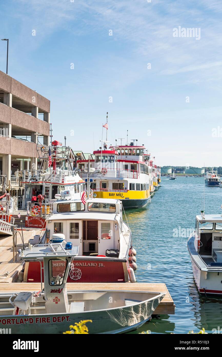 Fire Barche e traghetti in Portland Maine Foto Stock