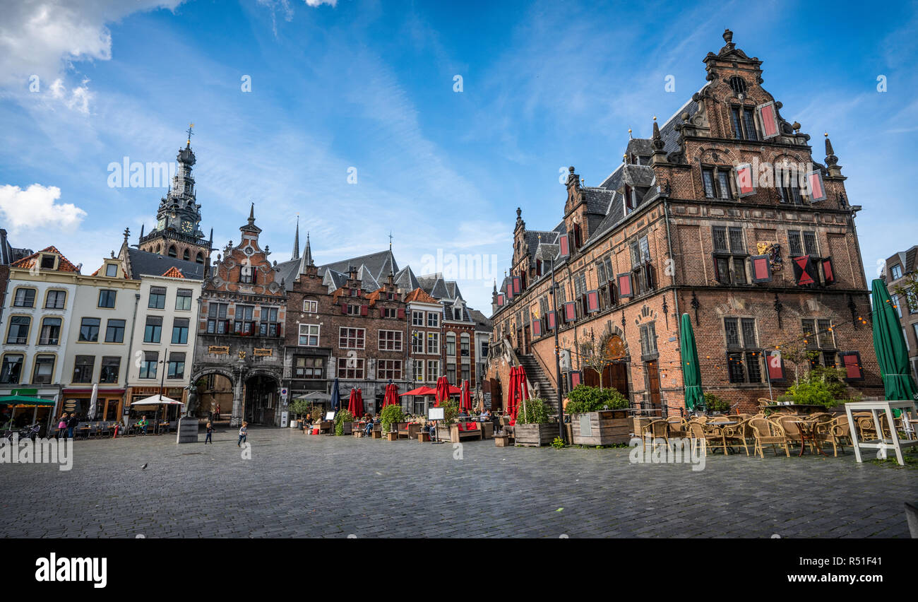 Paesi Bassi la cittadina più antica, Nijmegen, con centro medievale della città vecchia architettura. Foto Stock