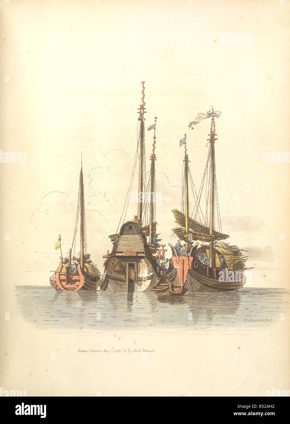 Tre navi giacente al di ancoraggio. Il Costume di Cina. Illustrato nelle quarantotto c. William Miller: Londra, 1805. Tre navi giacente al di ancoraggio nel fiume di Ning-po. Il centro vesselis una nave commerciale. I caratteri cinesi al di sopra del timone, indicare il nome della nave. La piccola nave sulla sinistra è stato ingaggiato per il servizio dell'Ambasciata, e impiegati nel trasporto di bagagli. Il recipiente sulla destra, convogliati dal personale dell'ambasciata. Immagine presa dal costume di Cina. Illustrato nelle quarantotto incisioni colorate. Originariamente pubblicato/prodotto in William Miller: Londra, 1805. . Sour Foto Stock