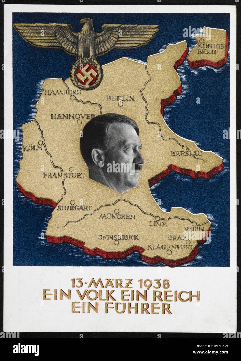 Ritratto di Adolf Hitler, su una mappa della Germania. Un aquila e svastica emblema. Una raccolta di immagini cartografiche cartoline che illustra la situazione politica in Europa. Immagine a colori. Fonte: maps.C.1.a.9.(38). Lingua: tedesco. Foto Stock