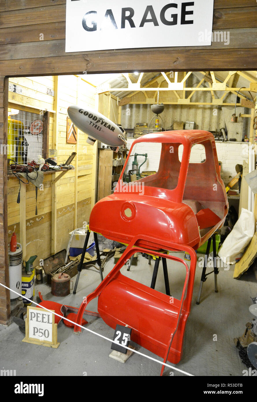 Sbucciare P50 in bolla Museo delle auto, Boston, Lincolnshire, Regno Unito Foto Stock