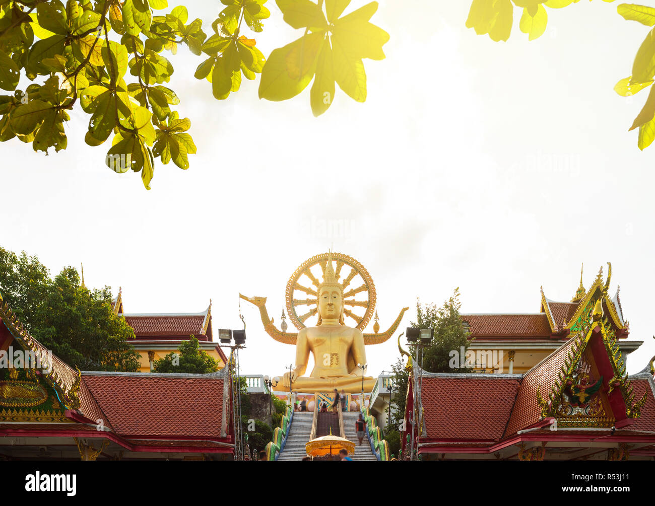 Tramonto al Grande Tempio del Buddha in Koh Samui, Thailandia Foto Stock