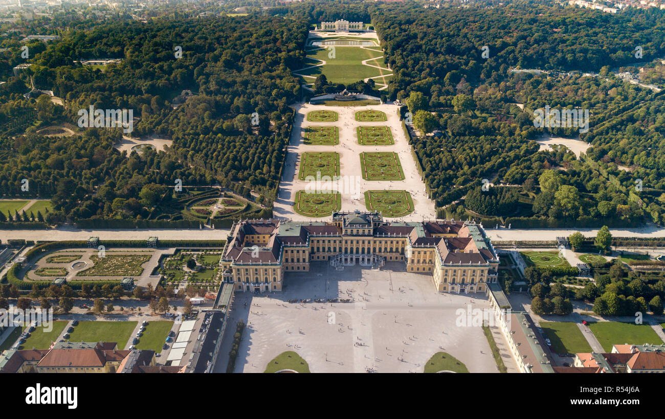 Il castello di Schönbrunn o Schloß Schönbrunn, Vienna, Austria Foto Stock