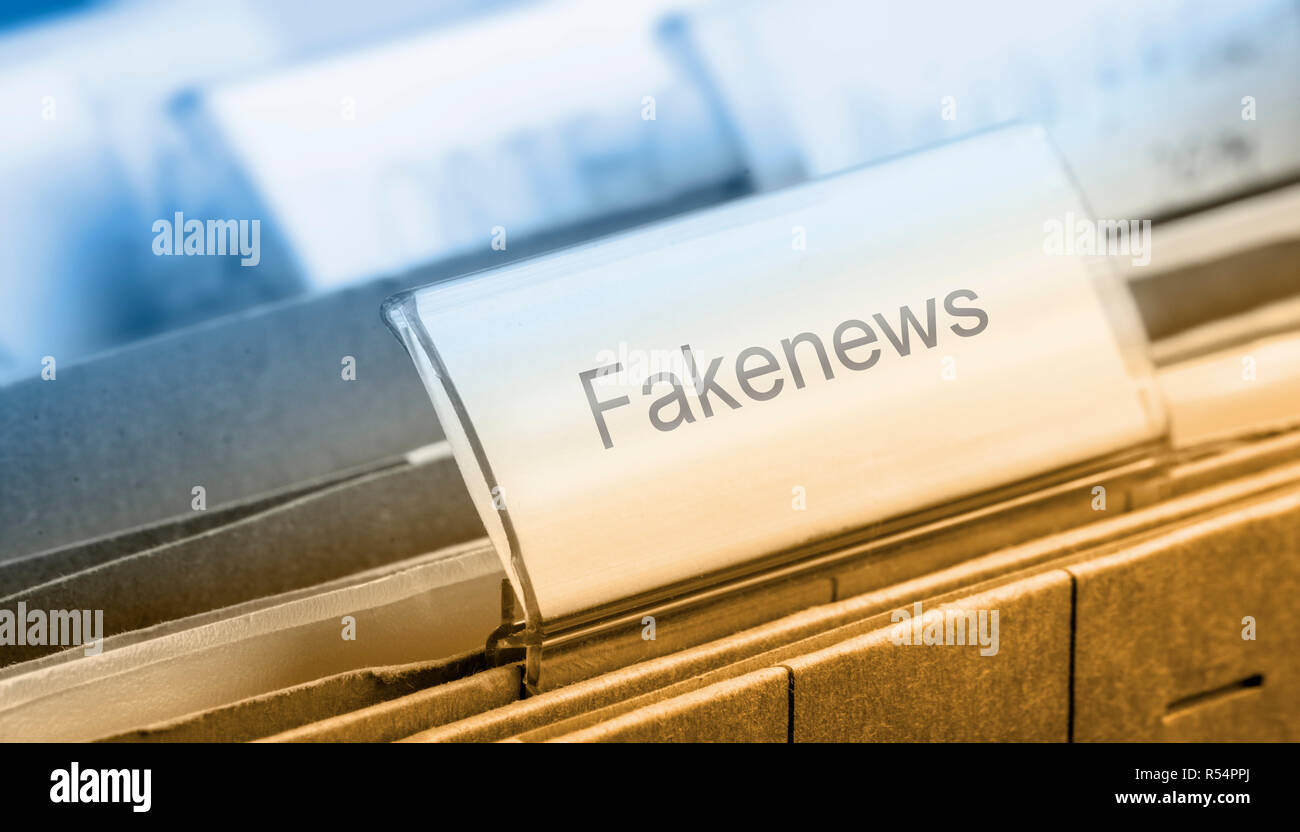 Fakenews - foto simbolico per le false notizie Foto Stock