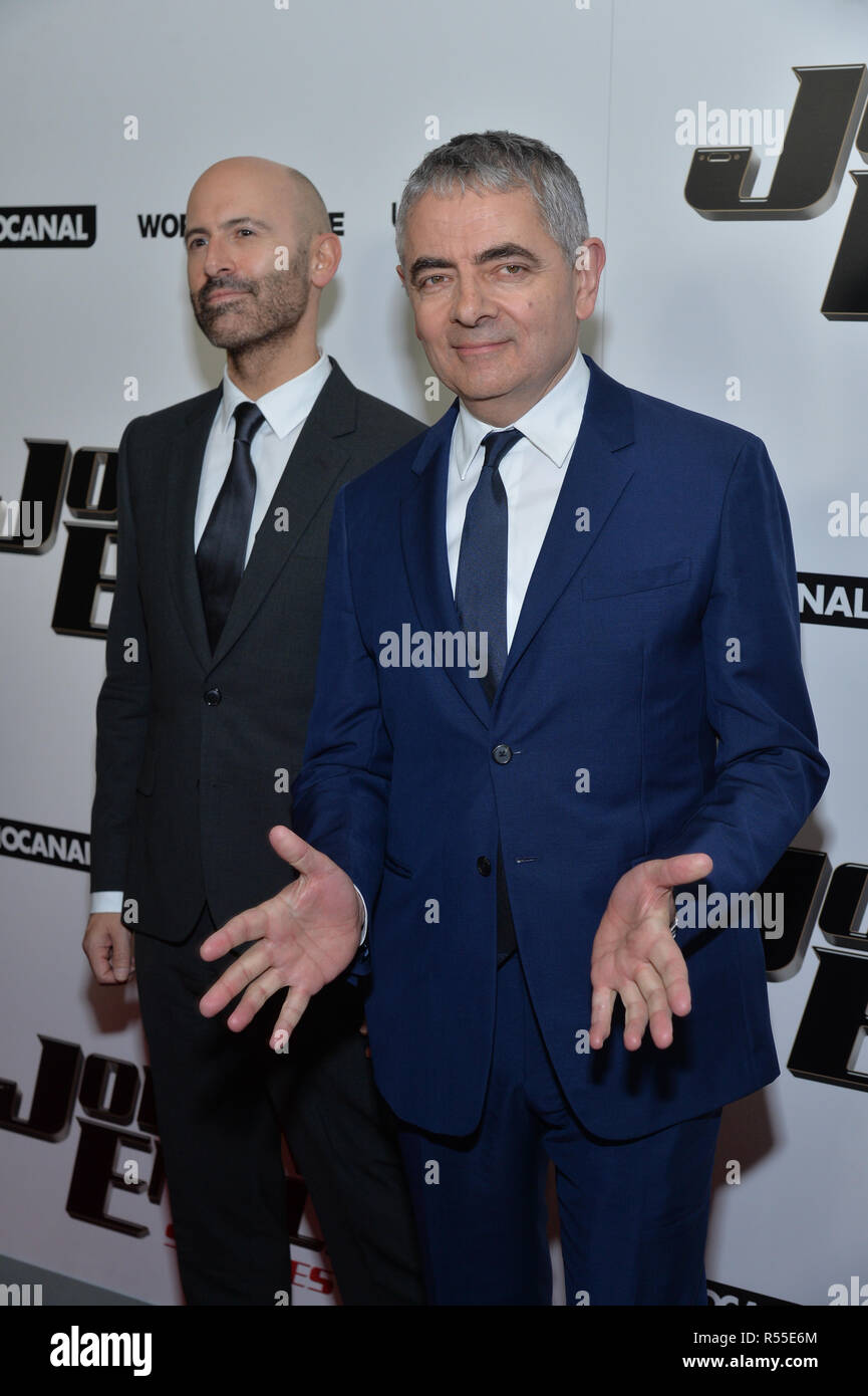 David Kerr e Rowan Atkinson arriva per la speciale proiezione di "Johnny inglese colpisce ancora' a AMC Lincoln Square a New York il 23 ottobre, 201 Foto Stock