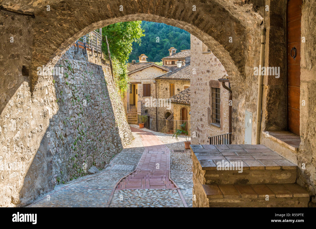 Scheggino, idilliaco paesino della provincia di Perugia, nella regione Umbria e dell'Italia. Foto Stock