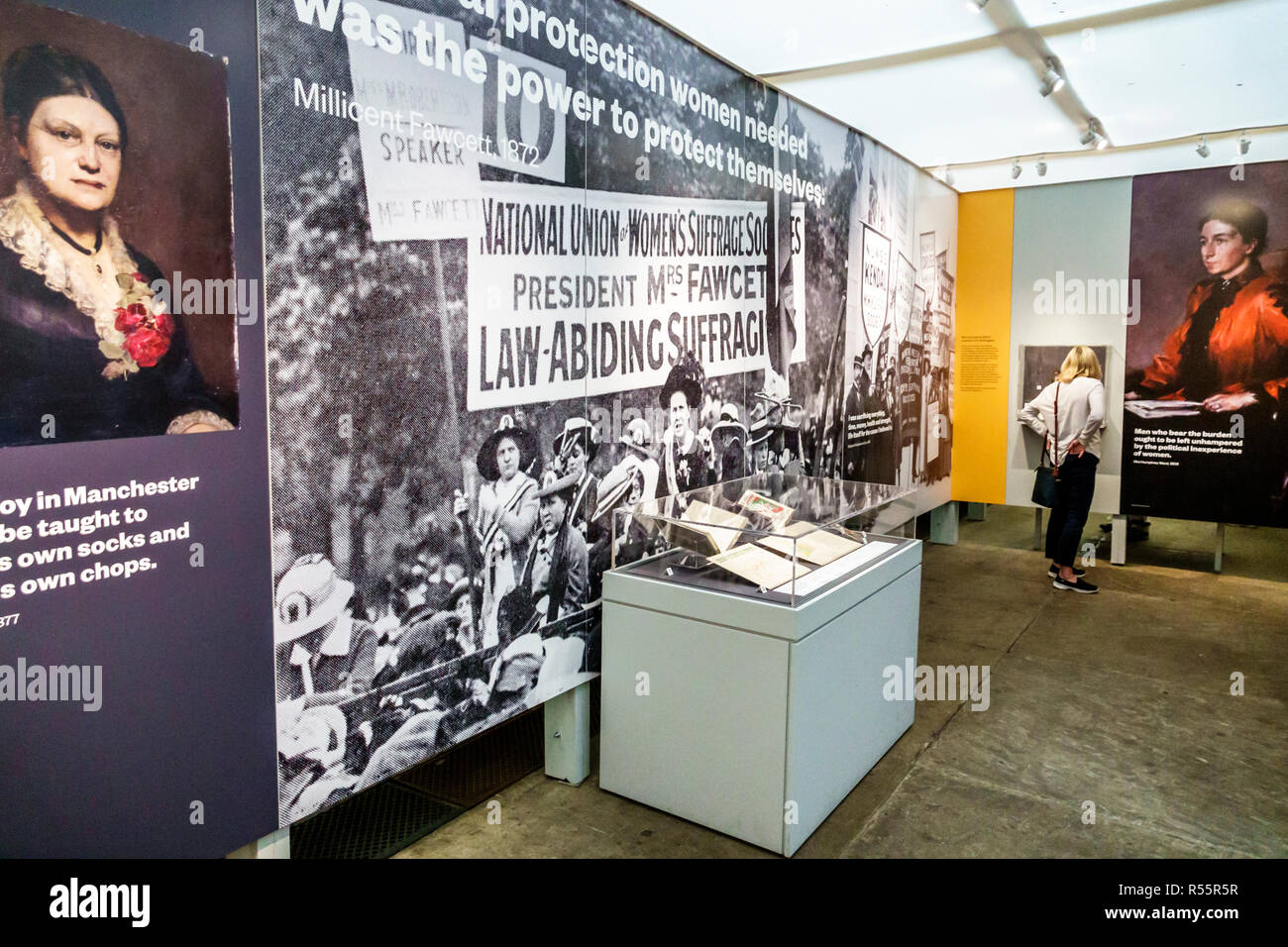 London England,UK,Palace of Westminster,Parliament,Westminster Hall,Interior Inside,Exhibition,Voice & Vote: Women's Place in Parliament,interpretative Foto Stock