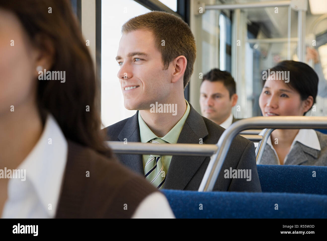 Pendolari sul treno Foto Stock