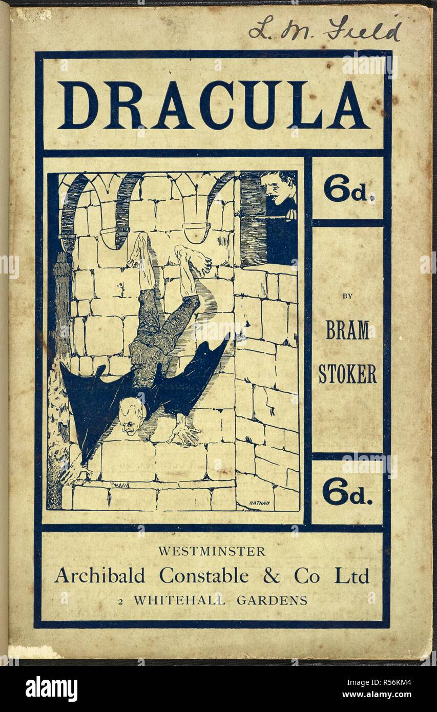 Illustrate il coperchio anteriore raffigurante il vampiro Dracula, salendo verso il basso lungo le pareti del suo castello, osservata da Jonathan Harker. Dracula di Bram Stoker. Westminster: Archibald Constable and Company, 1901 Leeds: stampato da Chorley e Pickersgill, la pressa elettrica. La prima edizione tascabile; quasi certamente schematizzati da Bram Stoker che apportate numerose correzioni redazionali e succinta il testo originale di quasi il 20%. Fonte: C.194.a.862 del coperchio anteriore. Lingua: Inglese. Foto Stock
