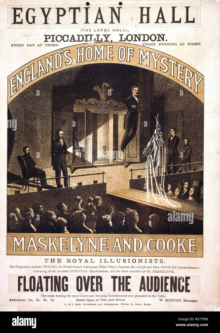 Sala Egizia, Piccadilly. Maskelyne & Cooke, 1876... La sensazione più recente del sig. Maskelyne, floating oltre il pubblico. . Una collezione di opuscoli da locandine e stampati vari in materia di intrattenimento in stile vittoriano e la vita di tutti i giorni. D. & J. Allen, relatori e Lithographers, William St. sud di Belfast. 1876. Fonte: Evan.396. Autore: Evanion, Henry. Foto Stock